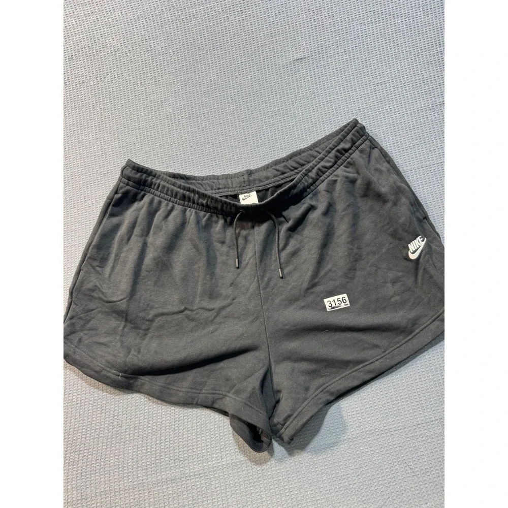 Nike Sportswear Essential Shorts Womens 2X Black